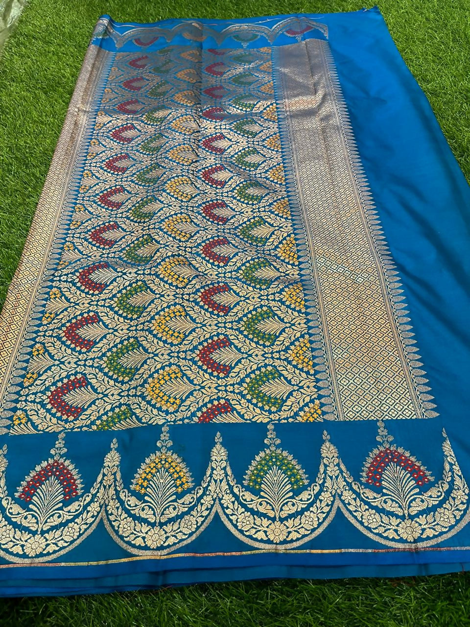 Divyam Sarees Banarsee saree - Uncategorized Saree