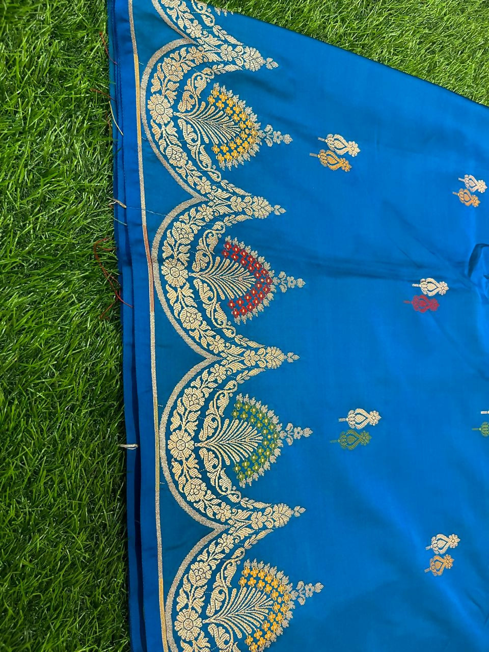 Divyam Sarees Banrsee silk saree - Uncategorized Saree