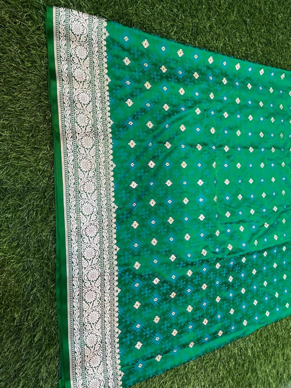 Aanya Sarees banarsee organzaa saree - Saree