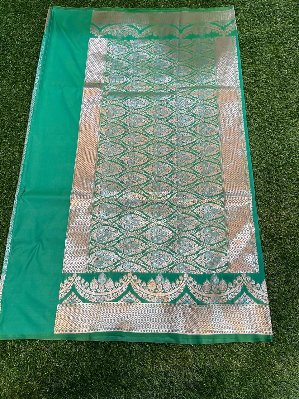 Aanya Sarees Banarsee Crepe Saree - Uncategorized Saree